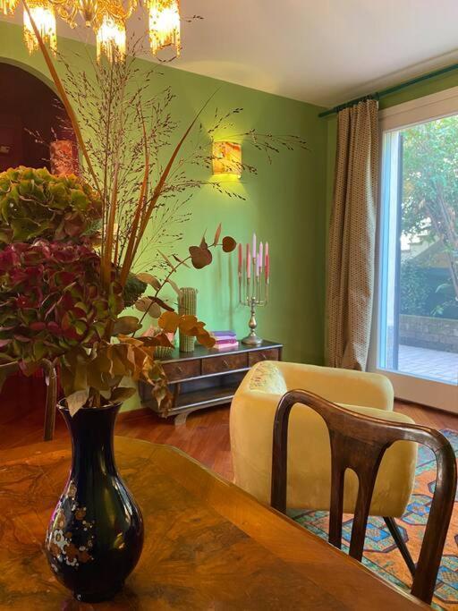ראבנה Maggie'S Place Appartment With Private Backyard מראה חיצוני תמונה